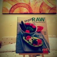 presentazione libro vegan raw libri sul crudismo simona vignali serena babbo 1