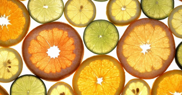 Un nuovo studio rivela che, bombe di vitamina C potrebbero potenziare le cure contro il cancro